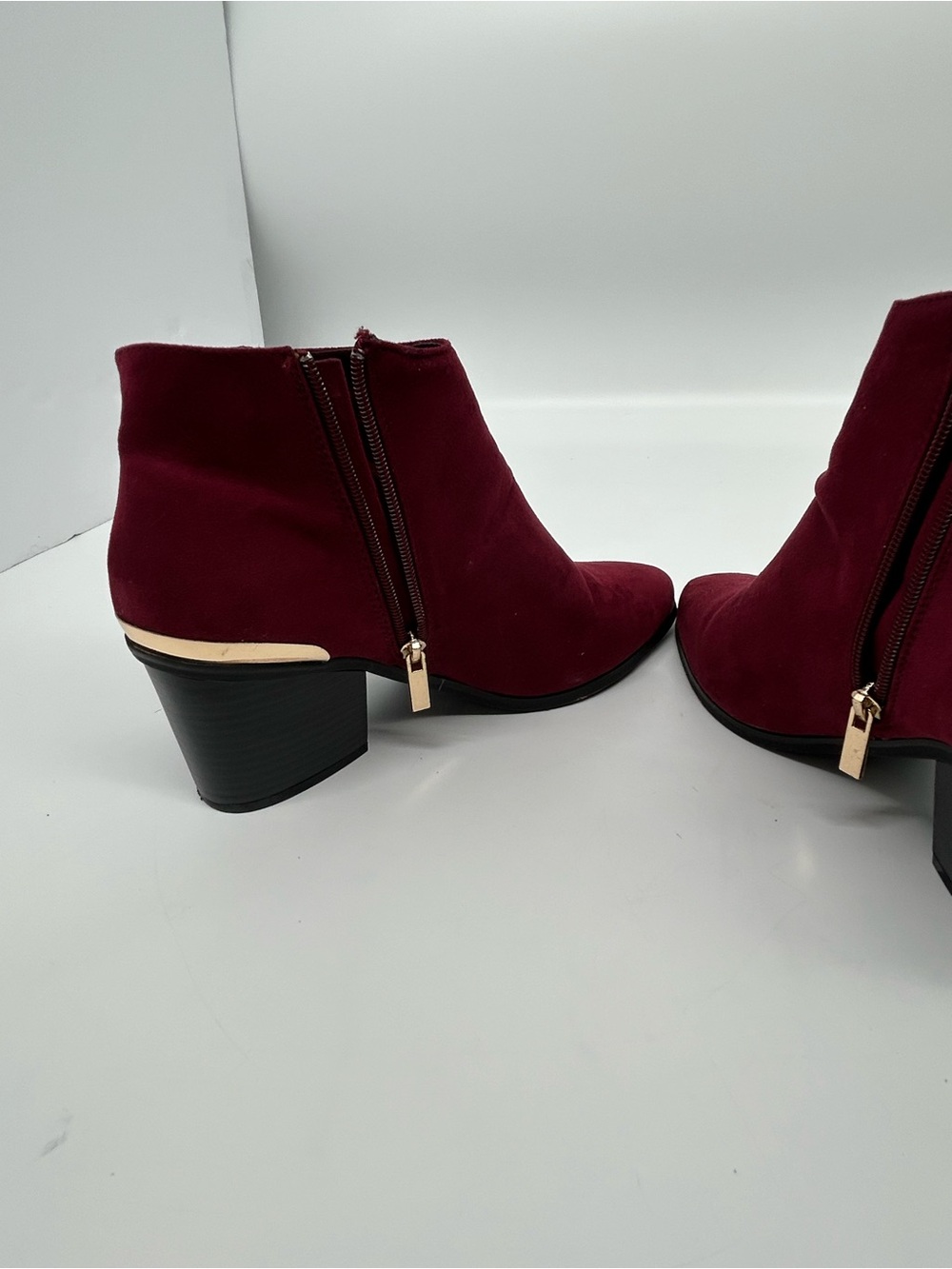 Bamboo Women’s Burgundy Suede Ankle Boots size 10 - Picture 3 of 7